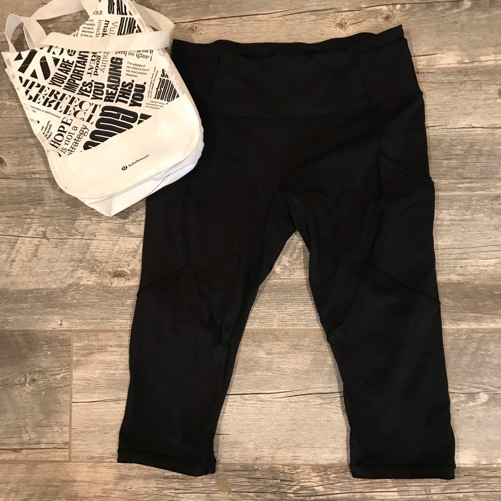 Lululemon cropped leggings